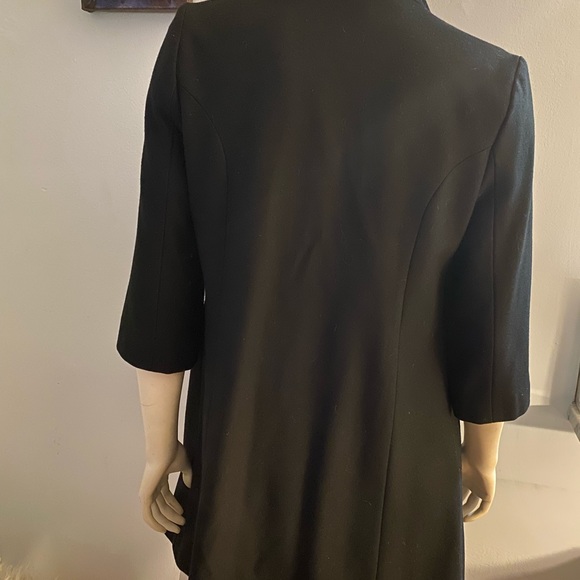 Coat - Picture 7 of 10